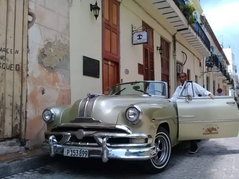 Cuba guía multilingüe la Habana