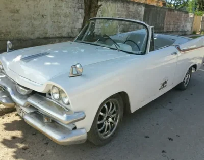Real tuors en autos clasicos de Cuba
