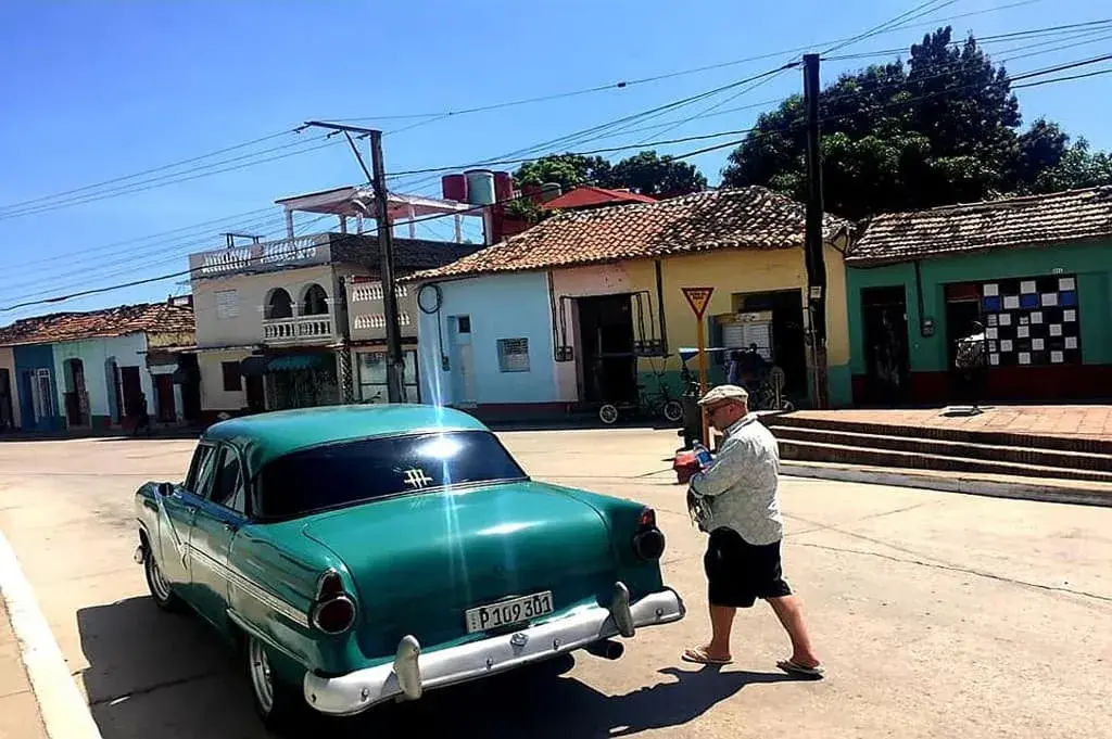 Viaja x Cuba en auto Clásico