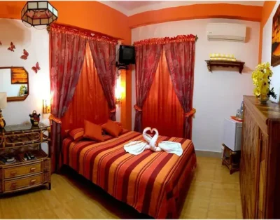 Hostal Los Doctores Centro Habana Room 1