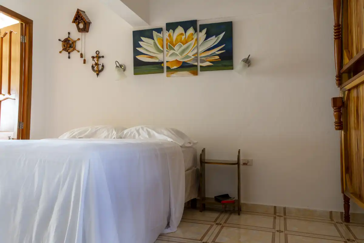 Playa Larga, Ciénaga de Zapata, 43000, Matanzas, Cuba. Casa de huéspedes de 3 estrellas en Playa Larga (Municipio de Ciénaga de Zapata) con aparcamiento gratuito. . Reservas online, Hostal Litoral Caletón Room 2.