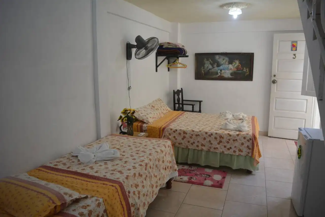 Hostal Girassol Room 3