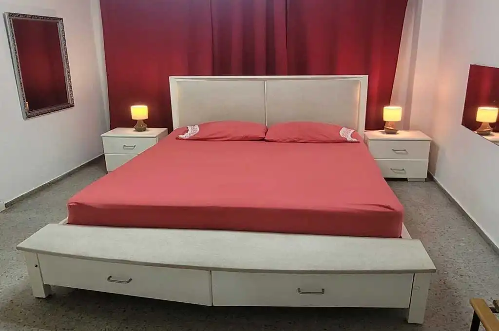 Apartamento en Edificio Super Cake de Centro Habana