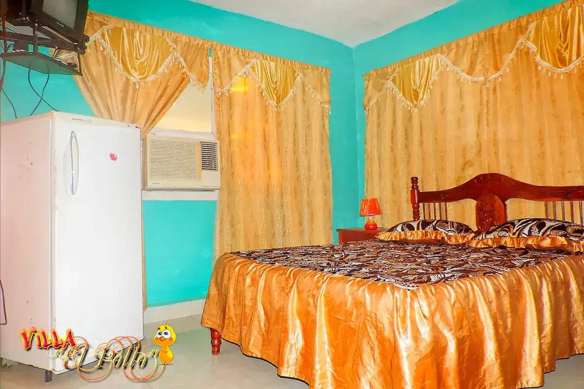 Viñales, Pinar del Rio, Cuba, la habitación esta a solo 12 km de la hermosa playa Cayo Jutías.. Reservas online, Villa el pollo Habitación 1.