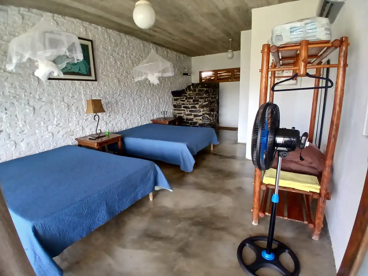 Viñales, Pinar del Rio, Cuba. Si desea que su estancia en Cuba sea de las mejores de toda su vida y la mas inolvidable le recomendamos visite nuestra casa.. Reservas online, Cubao Campiña Habitación 1.