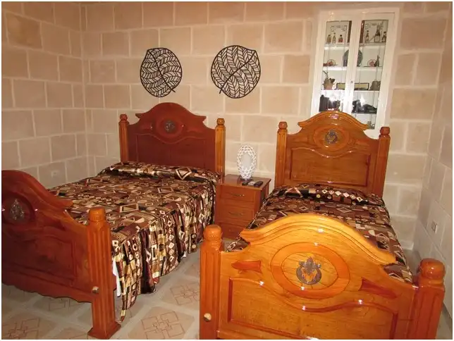 Hostal Paraiso.  #1 en Sancti Spíritus, 60100, Cuba. A solo 15 metros de la céntrica plaza central muy cerca de la Iglesia Mayor..