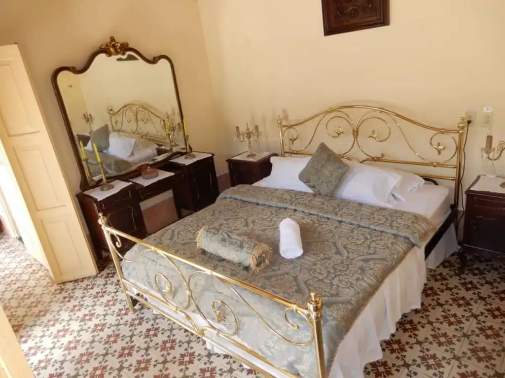 Hostal Toña, Room 1