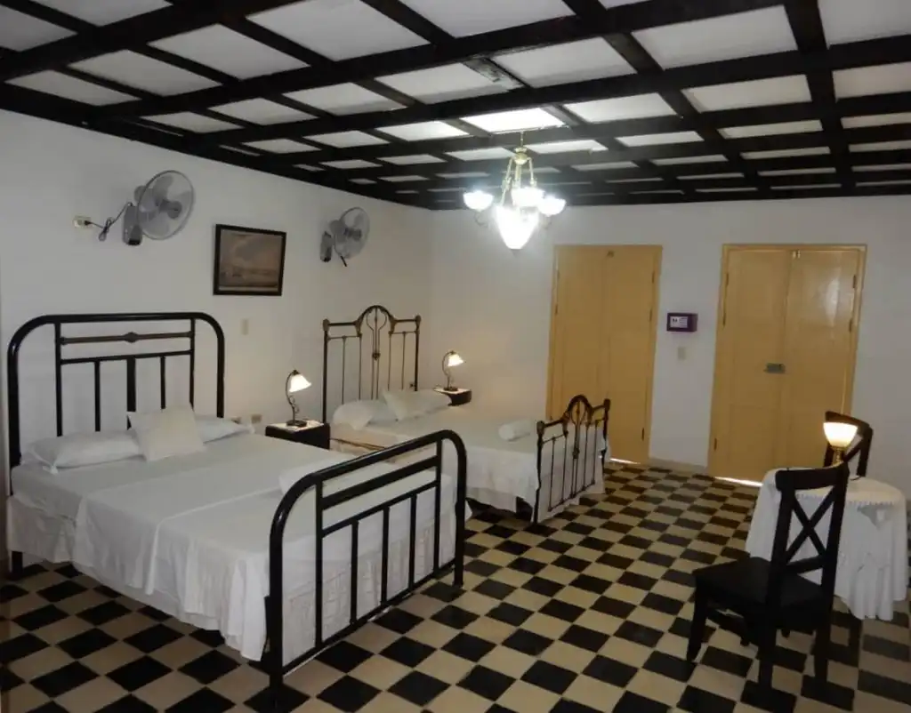Hostal Toña, Room 8
