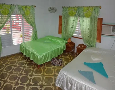 Hostal La Aguja, Room 1