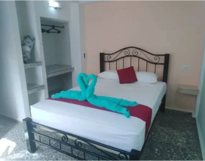 Hostal Doña Fina, (Room 1)