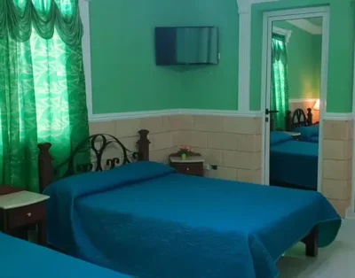 Hostal Palmeras, (Room 1)