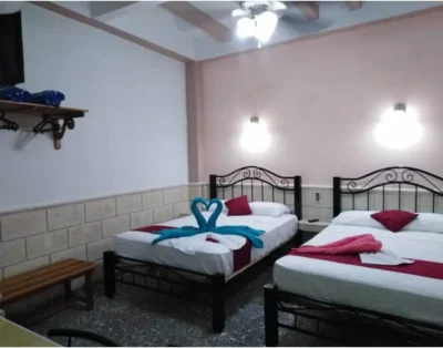 Hostal Doña Fina, (Room 2)
