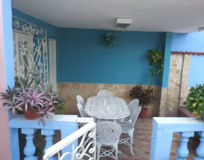 Margarita y Nene, (Room. 1)