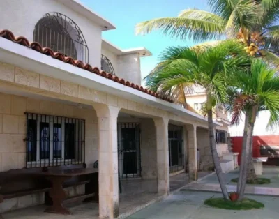Hostal Maria Felix, (Habit, 2)