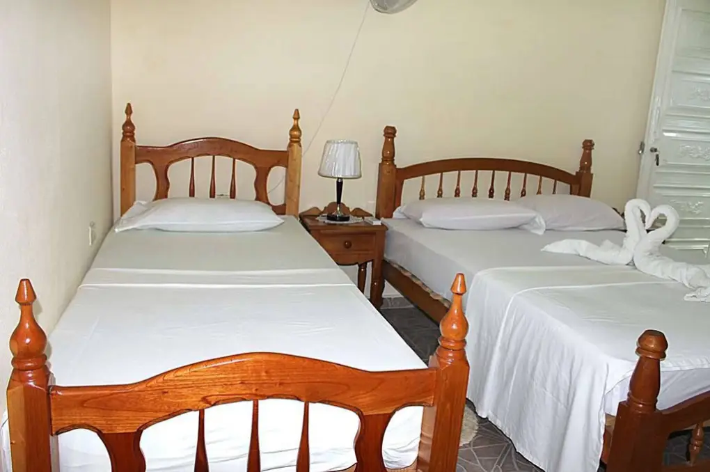 Hostal Mirella e Iván, Room 3