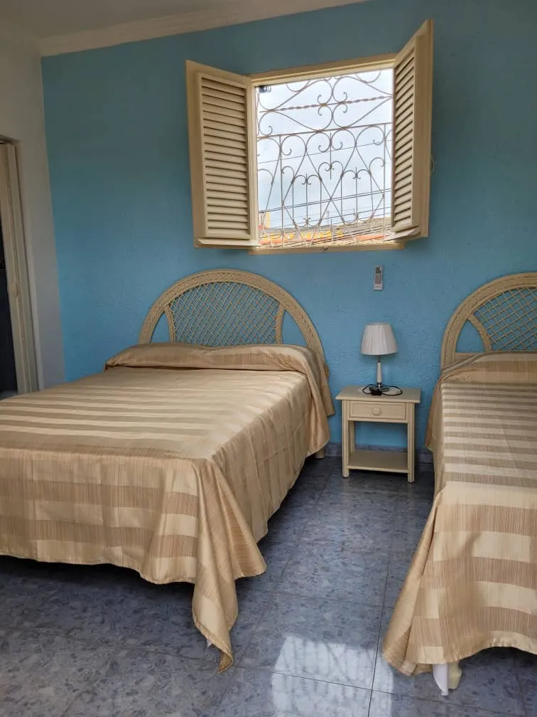 En Trinidad, Sancti Spíritus, Cuba, 62600. Reserve en este paraíso terrenal e informe a la familia de su hora de llegada., Te esperamos, visítanos descubre todos los servicio que te esperan.  Las ofertas particulares mejor calificadas en Cuba.